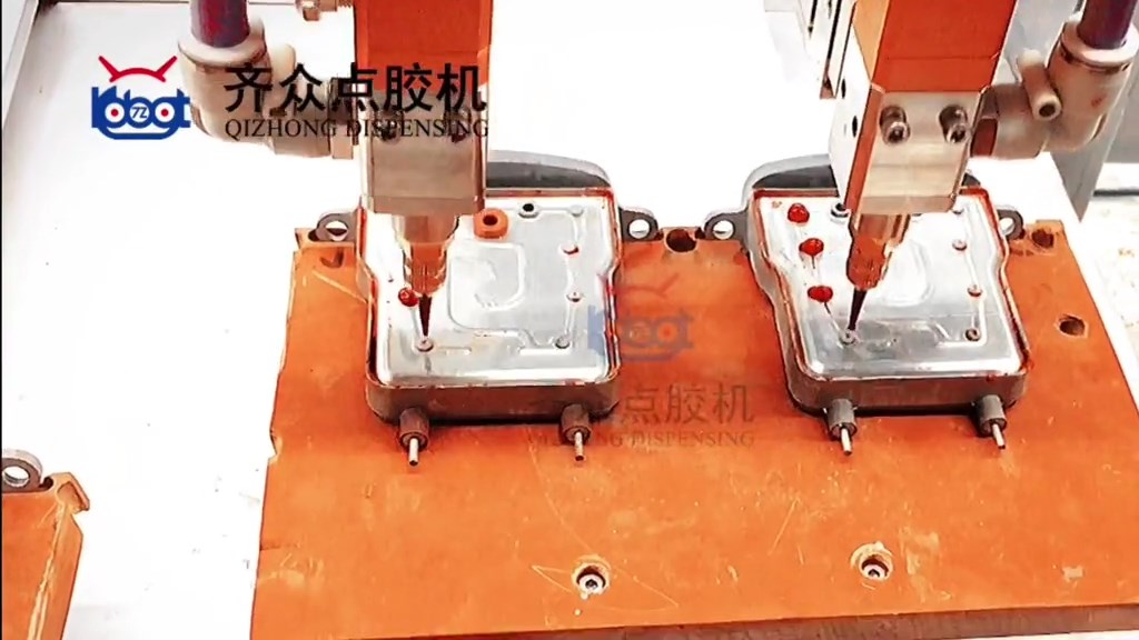 掛燙機發熱體、發熱鍋、發熱器、加熱芯自動涂硅橡膠 | 硅膠點膠機